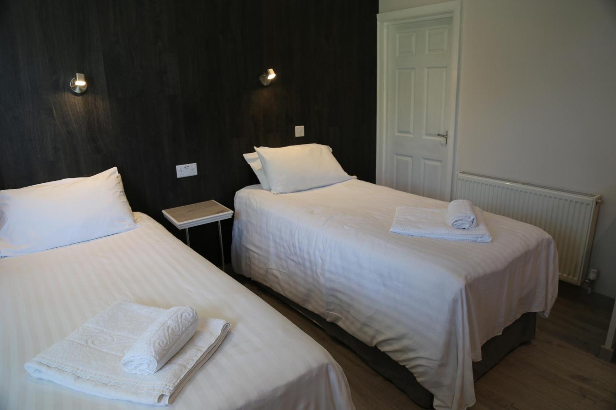Debden Guest House Hillingdon Room photo